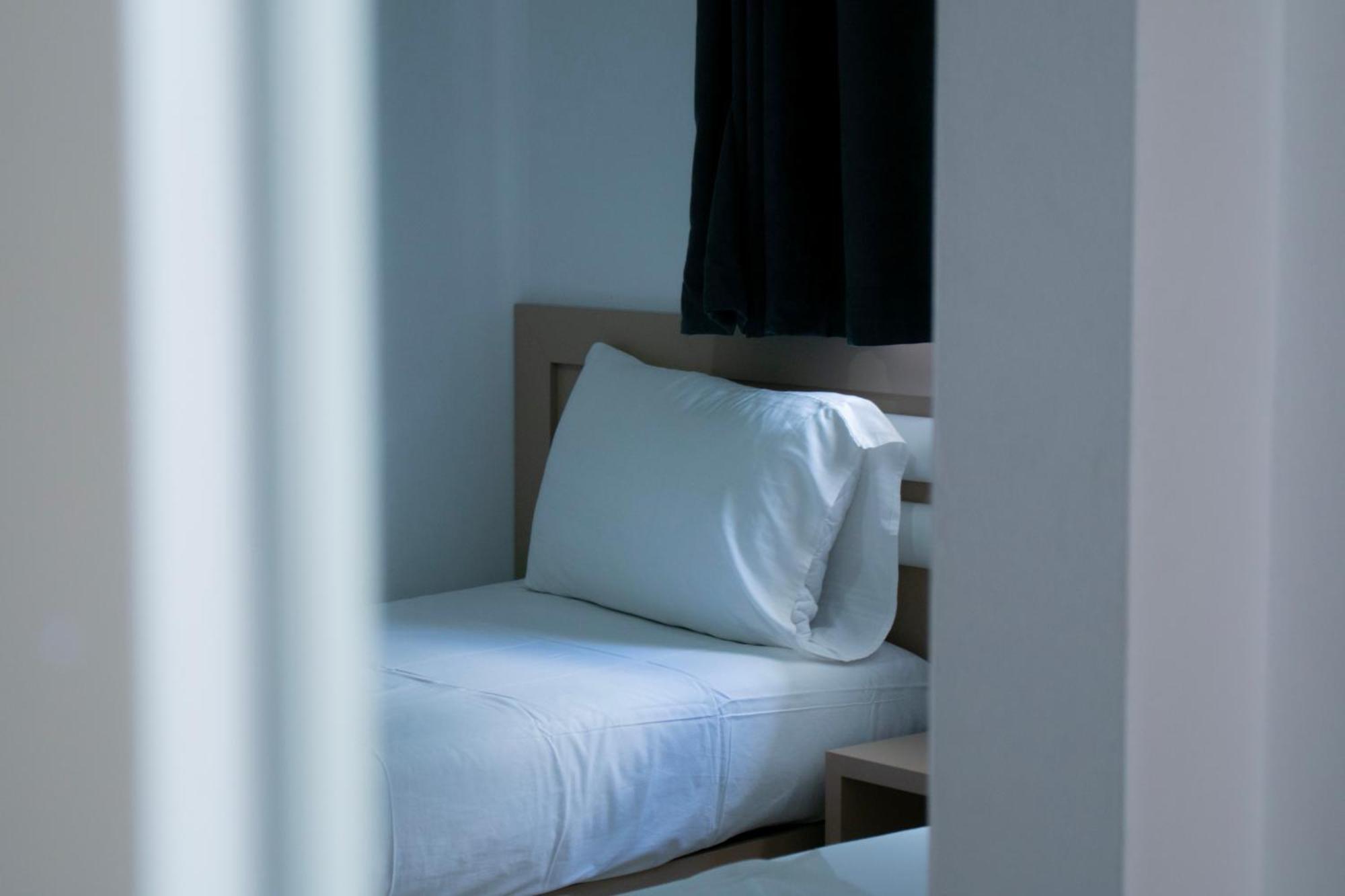 Hotel Fron Sarande Bagian luar foto