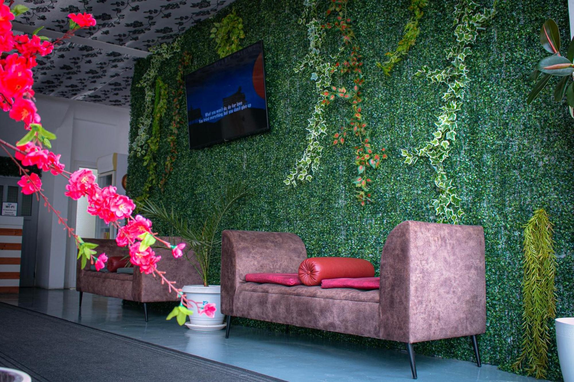 Hotel Fron Sarande Bagian luar foto